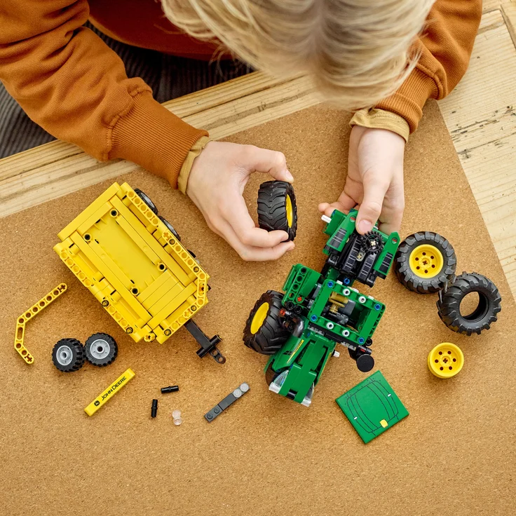 LEGO Technic 42136 'John Deere 9620R 4WD Tractor', 390 Teile, ab 8 Jahren – Bild 7