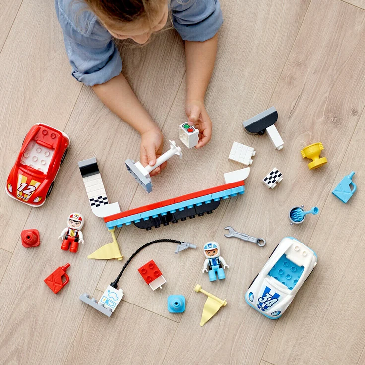LEGO DUPLO 10947 'Rennwagen', 44 Teile, ab 2 Jahren – Bild 5