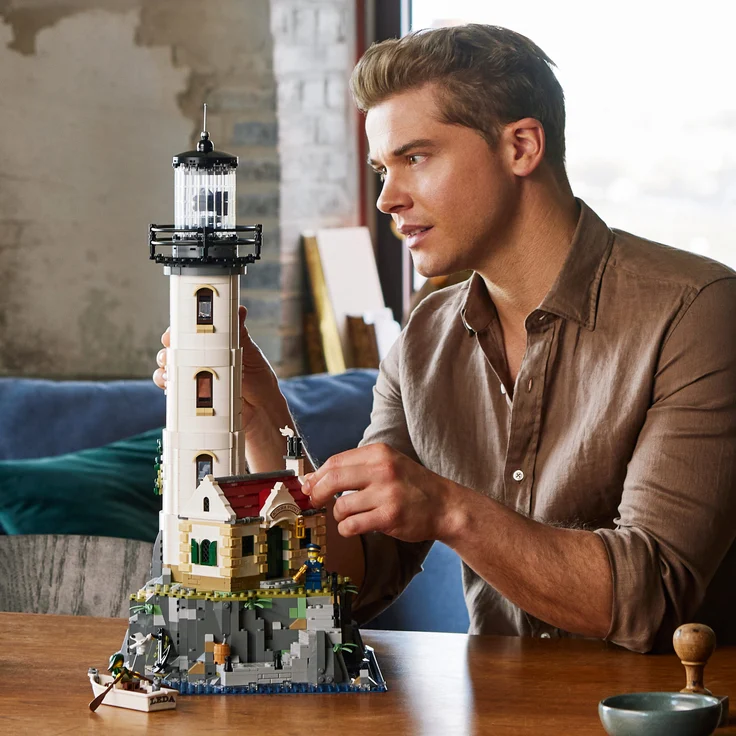 LEGO Ideas 21335 'Motorisierter Leuchtturm', 2065 Teile, ab 18 Jahren – Bild 5