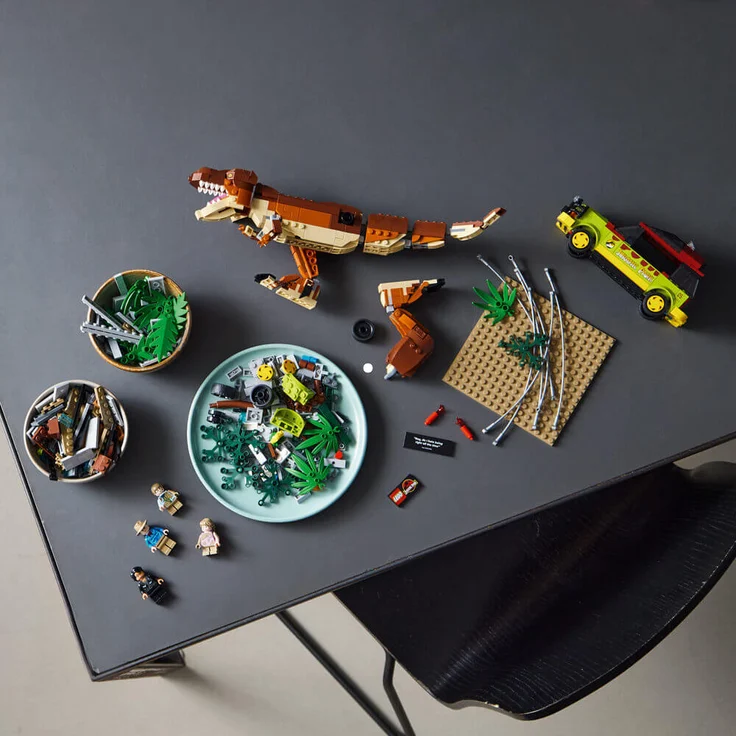 LEGO Jurassic World 76956 'Ausbruch des T. Rex', 1212 Teile, ab 18 Jahren – Bild 6
