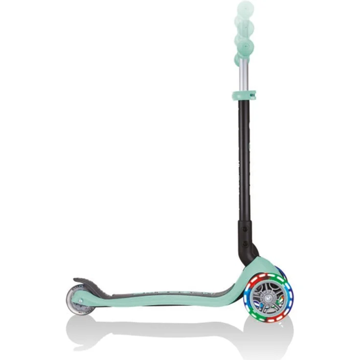 Globber Go Up 3-in-1 Foldable Lights, max. Belastbarkeit 50kg, umbaubar als Scooter/Dreirad/Laufrad, von 15 Monaten bis 7 Jahre, Grün - 649-206 – Bild 7