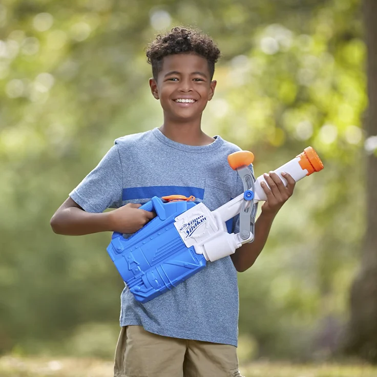 Nerf Super Soaker 'Soakzooka' Wasserpistole, mit 1,6 Liter Wassertank, Mega-Wasserstrahl, ab 7 Jahren – Bild 7