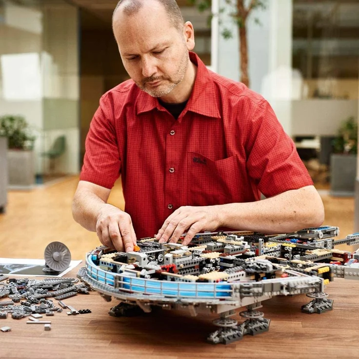 LEGO Star Wars 75192 'Millennium Falcon', 7541 Teile, ab 16 Jahren – Bild 6