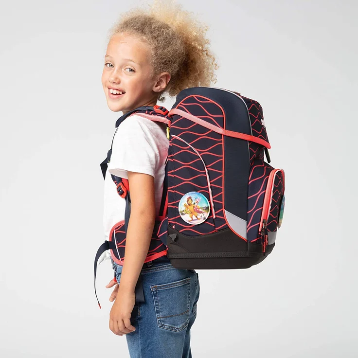 Ergobag Cubo 'WellenreitBär' Schulranzen-Set, 19 Liter, 5-teiliges Set, blau/orange/rot – Bild 5