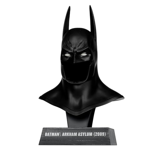 McFarlane Batman: Arkham Asylum DC Direct Mini-Replik 1/3 Batman Maske, 19 cm mit Ständer