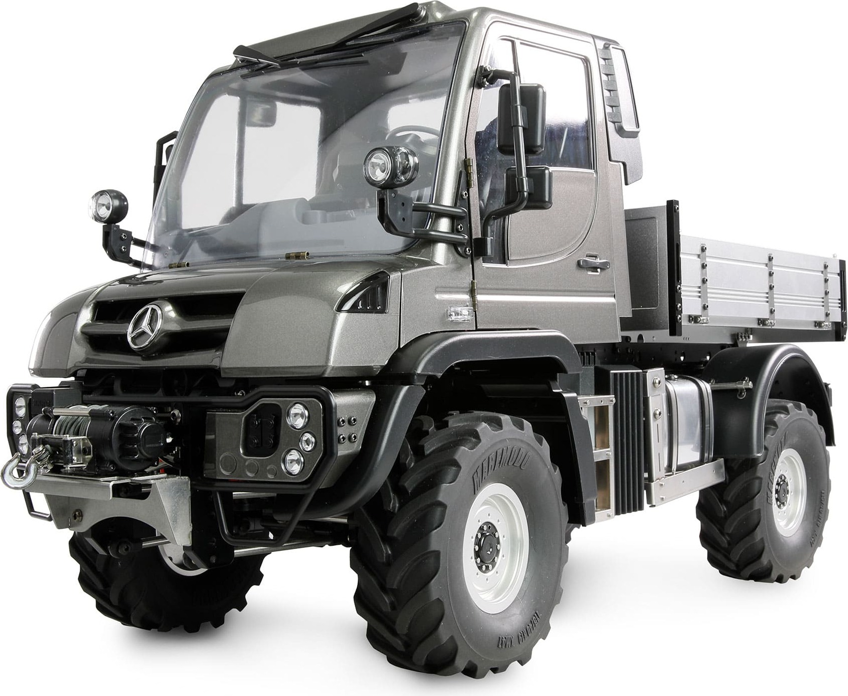 Amewi Mercedes-Benz Unimog Gerätetraeger 4WD Anthrazit 1 10 ARTR (22683), RC-Fahrzeug im Maßstab 1:10 mit Metall-Fahrwerk, Seilwinde und 10-Kanal Fernsteuerung