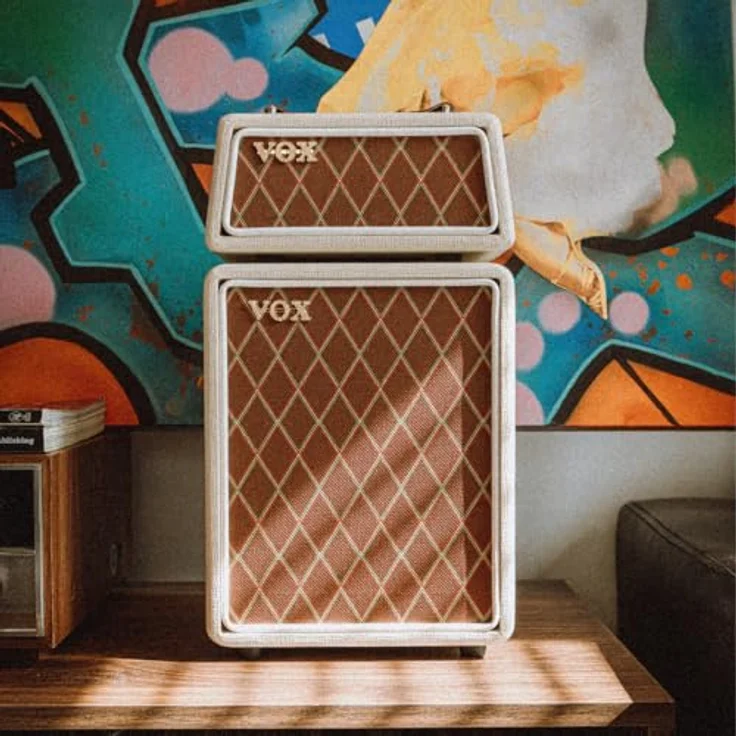 Vox Micro Superbeetle Bluetooth, E-Gitarren-Topteil mit 5 Watt Lautsprecher, integriertem Akku, drei Sound Modi und authentischem VOX-Design – Bild 7