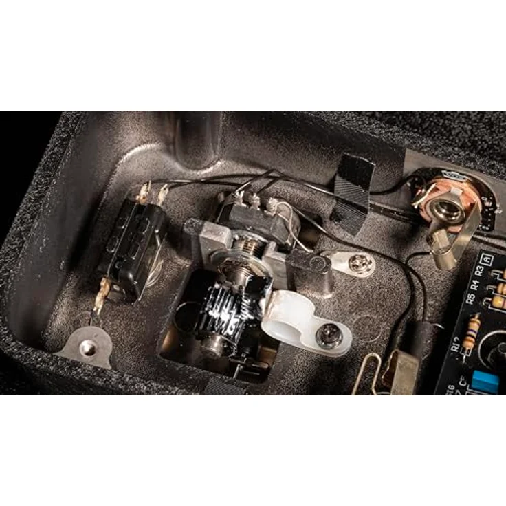 Vox VXVRM1 Real McCoy Wah, Wah-Wah Pedal mit originalgetreuer Klangemulation und kultigem Design – Bild 9