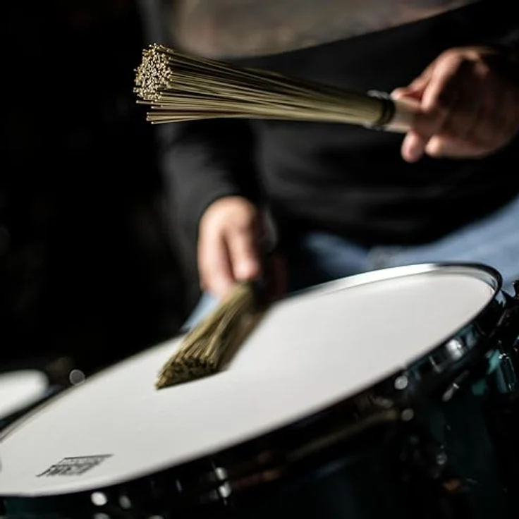 Meinl SB307 Husk Brush, Paar Hot Rods aus Stroh für weichen Sound, Durchmesser 23mm, Länge 377mm, Gewicht 104g, made in Germany – Bild 8