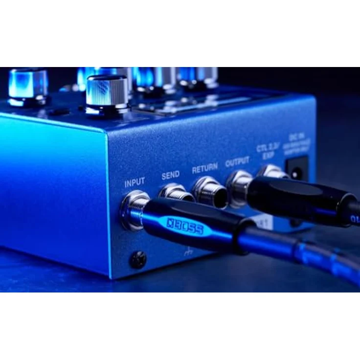 Boss SY-200, Gitarren Synthesizer mit 128 Speicherplätzen, analog inspirierten polyphonen Klängen, LCD Display und einstellbaren Klangparametern – Bild 4
