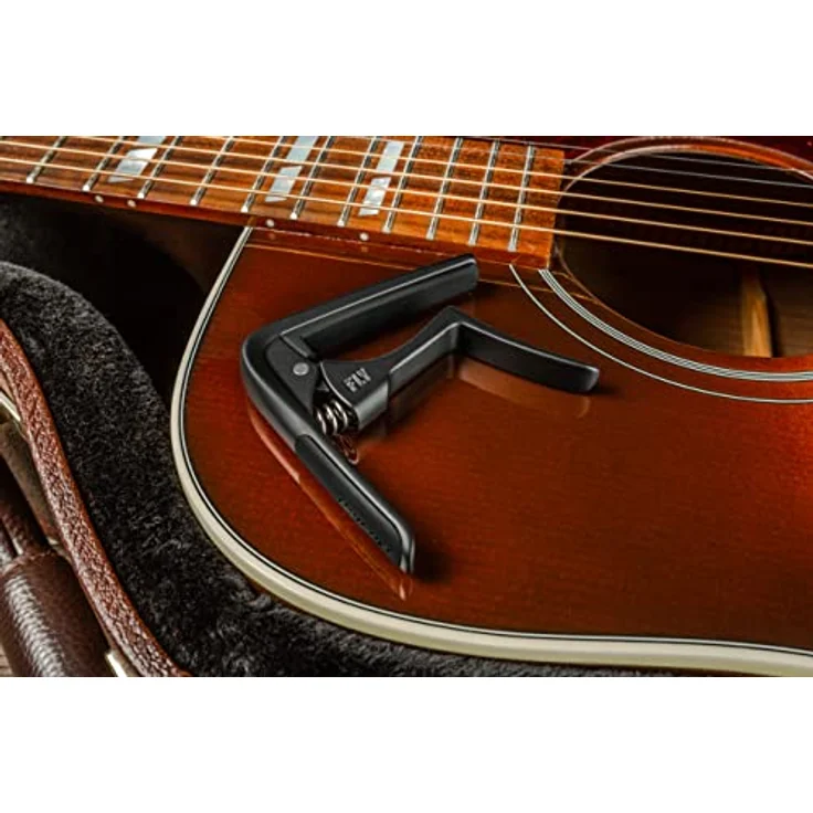 Dunlop Trigger Fly Capo BK, Kapodaster für Akustik- und E-Gitarre mit ergonomischem Griff und optimierter Stimmstabilität, schwarz – Bild 7