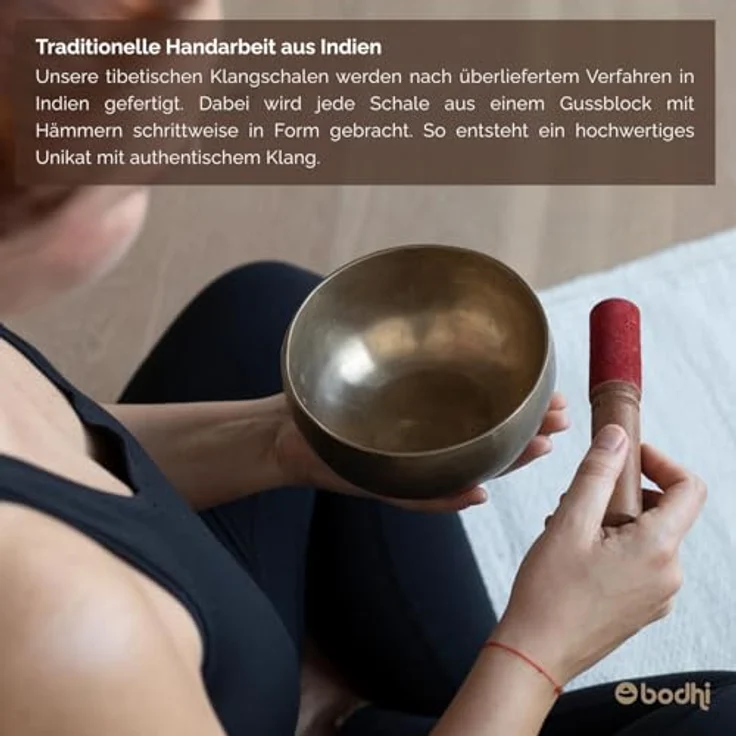 Bodhi Tibetische Klangschale Ø 13 cm, Handgefertigtes Klangschalen Set aus Bronze mit Kissen & Klöppel, Gold/Holzfarben, Ideal für Meditation und als spirituelles Geschenk – Bild 4
