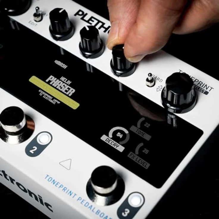 tc electronic Plethora X3, Gitarren-Multieffektpedal mit 127 benutzerdefinierten Boards, inklusive MASH-Technologie und Bluetooth-Verbindung zur TonePrint App – Bild 5