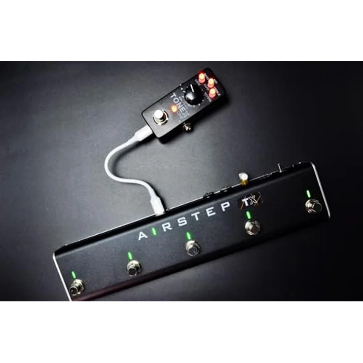 Xsonic Airstep TX Edition, Kabelloser Footswitch mit Plug-and-Play, 5 Schaltflächen, 100 Stunden Akkulaufzeit, Aluminium-Gehäuse – Bild 5