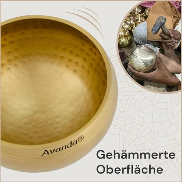 Avanda Tibetisches Klangschale-Set, gehämmerte Klangschale Ø 8 cm mit Mangoholz-Schlägel und blauem Ring-Kissen für Yoga, Meditation und Entspannung – Bild 3
