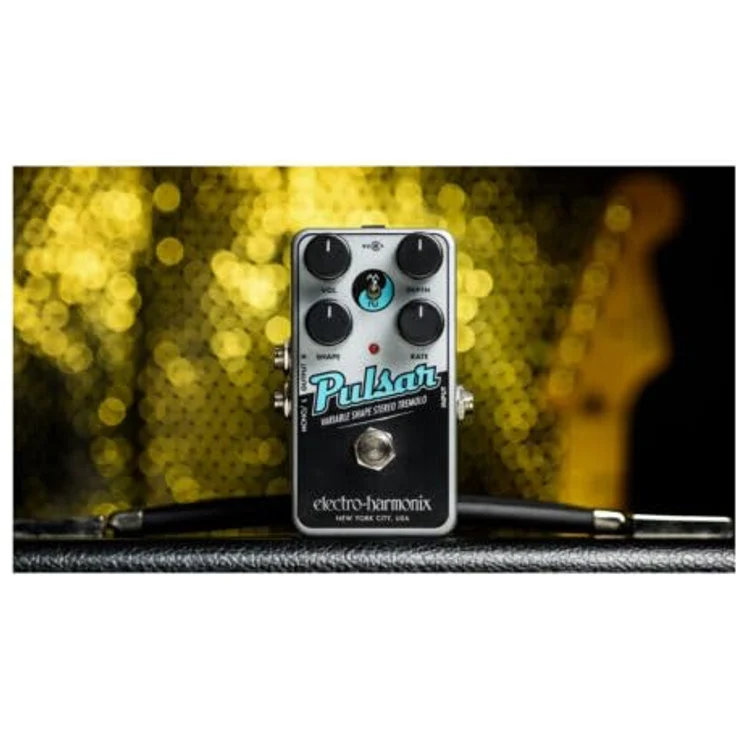 Electro Harmonix Nano Pulsar Tremolo, kompaktes Tremolo/Panner Effektpedal für E-Gitarre, Mono-/Stereo-Ausgang, Triangle/Square Wave-Modus – Bild 2