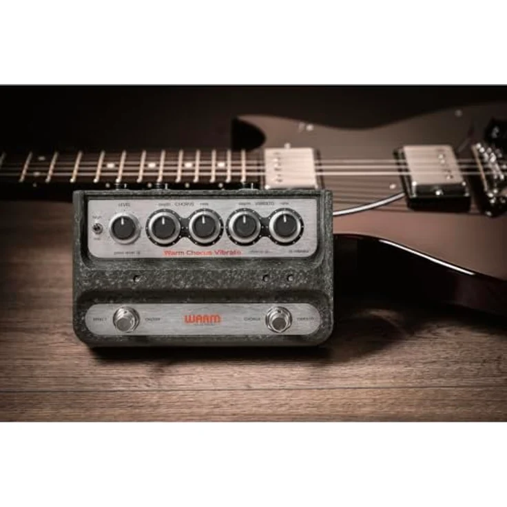 Warm Audio WA-C1 Chorus Vibrato, Effektpedal für E-Gitarre mit Reglern für Level, Chorus Depth, Vibrato Depth und Fußschalterfunktion – Bild 2