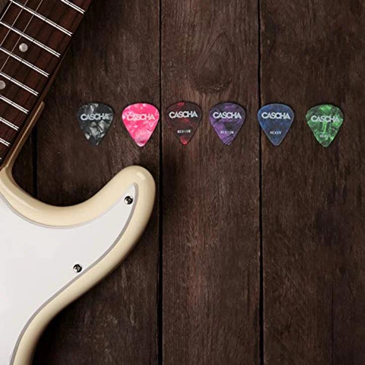 CASCHA HH 2002 Guitar Picks 12er Set, hochwertiges Plektrum aus abriebfestem Celluloid, 3 Stärken (Light 0,46 mm, Medium 0,71 mm, Heavy 0,96 mm) für Akustik-Gitarre, E-Gitarre, Ukulele und Bass – Bild 5