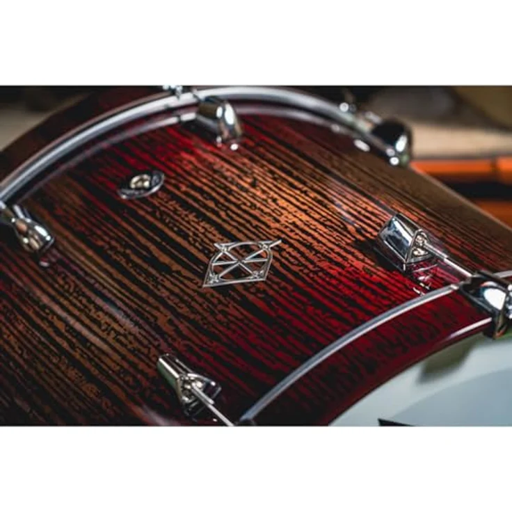 Dixon Artisan Walnut Maple Set RF, 3-teiliges Schlagzeugset mit 22'' Bass Drum, 12'' Tom und 16'' Stand Tom, Red Forrest Finish – Bild 2