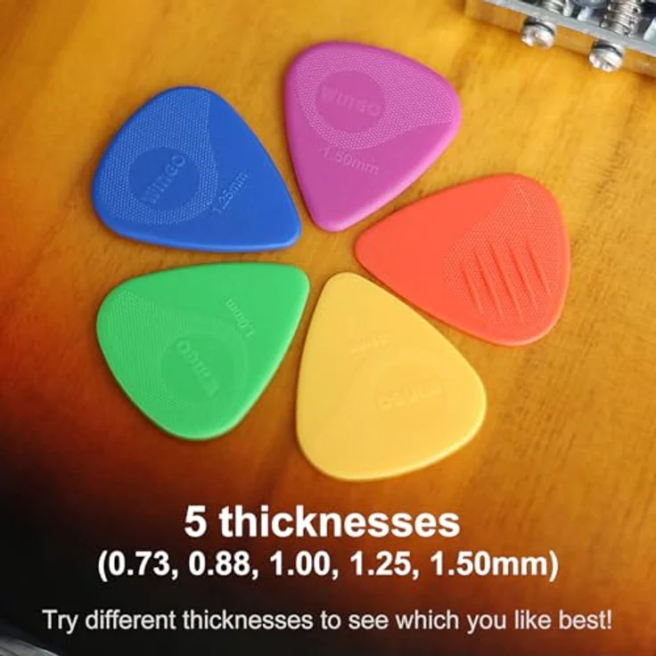 WINGO Gitarrenplektren, rutschfeste Plektren mit Griffprägung, 5 Stück in verschiedenen Stärken (073, 088, 1,0, 1,25, 1,5 mm) für Akustik-, E-Gitarre, Bass – Bild 3