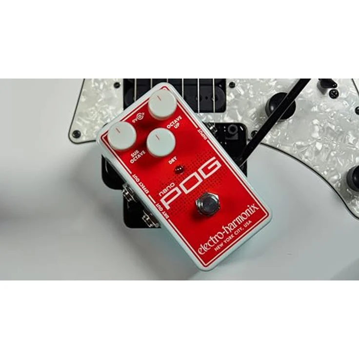 Electro Harmonix Nano POG, Polyphonic Octave Generator Effektpedal mit kompaktem Design und umfangreichen Klangmöglichkeiten – Bild 3