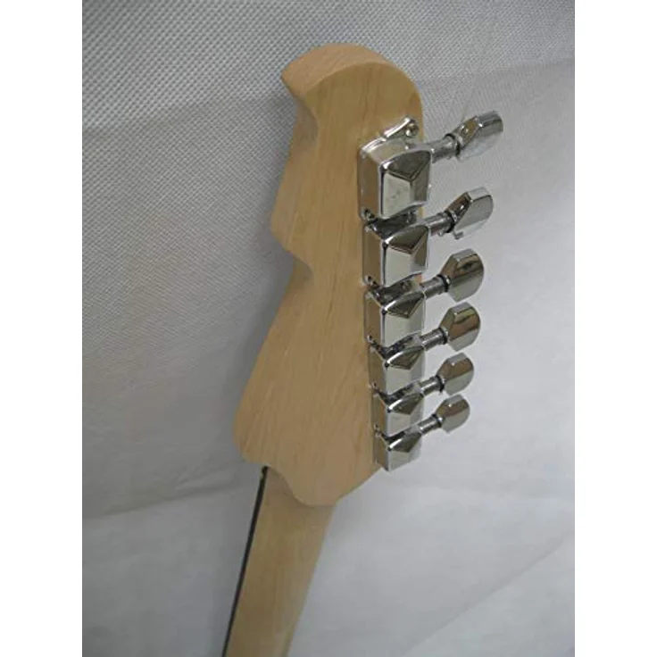MSA Vision Sound ST5MATTBK, Elektrogitarre matt schwarz mit massivem Holz-Korpus, 3 Singlecoil-Pickups und Tremolo, inkl. Anschlusskabel – Bild 2