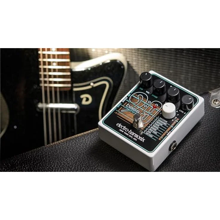 Electro Harmonix BASS9 Bass Machine, Effektpedal für E-Gitarre mit 9 verschiedenen Bassklängen, inklusive Netzadapter – Bild 5