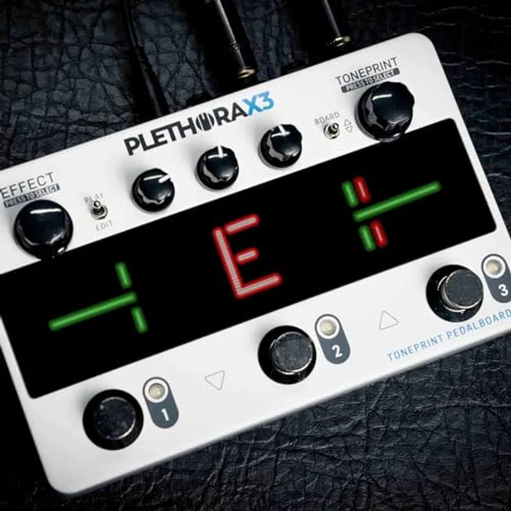 tc electronic Plethora X3, Gitarren-Multieffektpedal mit 127 benutzerdefinierten Boards, inklusive MASH-Technologie und Bluetooth-Verbindung zur TonePrint App – Bild 7