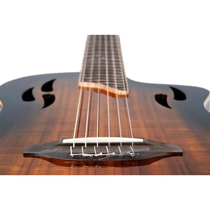 Ortega Tour Player ACA Burst, Konzertgitarre 4/4 mit massiver Okoume-Boden und -Zargen, Akazien-Decke, wiederaufladbarer Elektronik, Burst glänzend, inkl. Gigbag – Bild 11