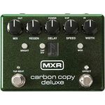 MXR M 292 Carbon Copy Deluxe, Analog Delay mit bis zu 1,2 s Verzögerungszeit und vier Taptempo-Unterteilungen
