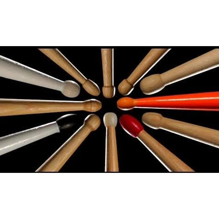 ZILDJIAN 5 A Acorn Wood Neon Drumsticks, Hickory mit neongrünem Finish, leuchtend unter Schwarzlicht – Bild 2