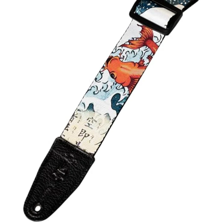 Levys Poly Strap 2" Koi, Gitarrengurt aus Polyester mit Leder-Endstück, verstellbar von 107 cm bis 151 cm, mehrfarbig mit Koi Fisch Design – Bild 5