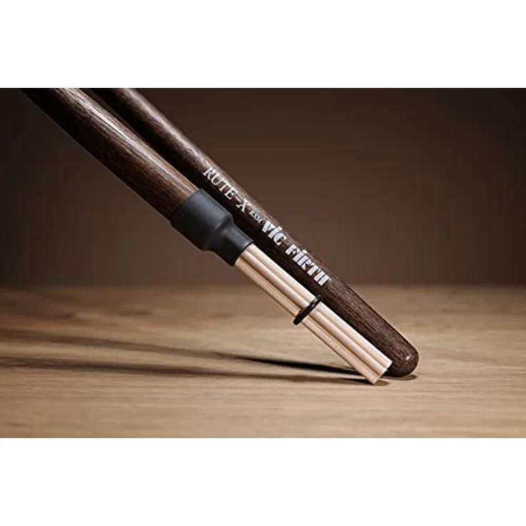 Vic Firth Rute-X Medium, Hickory Drumsticks für reduziertes Lautstärke mit solidem Rimshot, 41,3 cm Länge, 14,7 mm Durchmesser – Bild 4