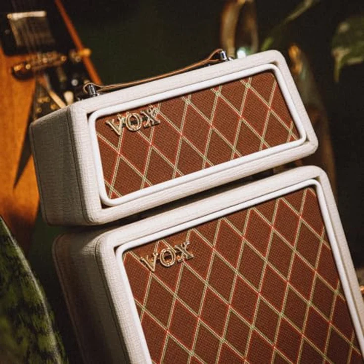 Vox Micro Superbeetle Bluetooth, E-Gitarren-Topteil mit 5 Watt Lautsprecher, integriertem Akku, drei Sound Modi und authentischem VOX-Design – Bild 8