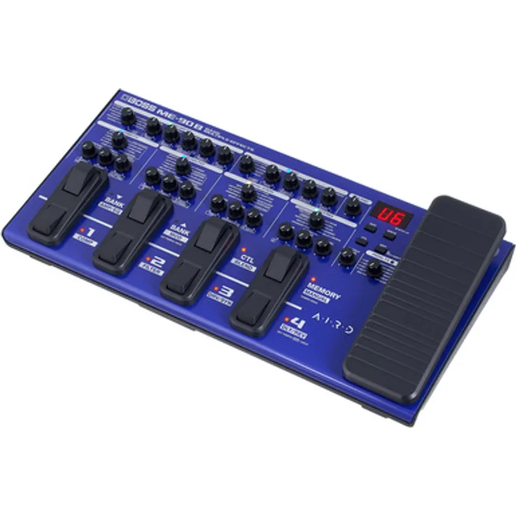 Boss ME-90B, Multi-Effektpedal für E-Bass mit intuitiver Bedienung und AIRD-Verstärker