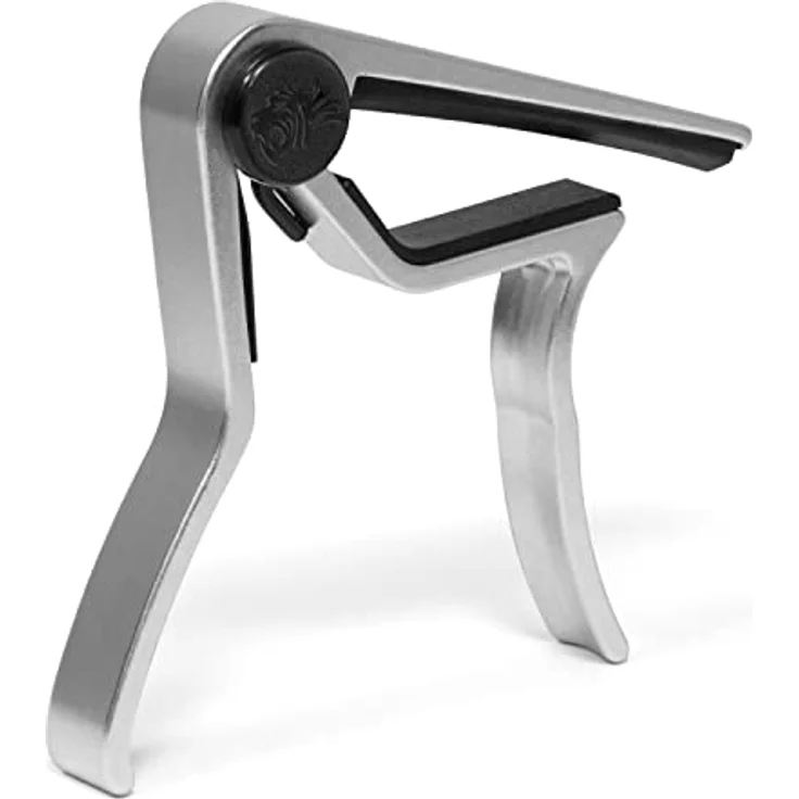 TIGER Einhand-Triggercapo, Universal-Gitarrencapo für Akustische, Klassische und E-Gitarre sowie Bassgitarre, ergonomisches Design, leicht zu handhaben, Chrome – Bild 3