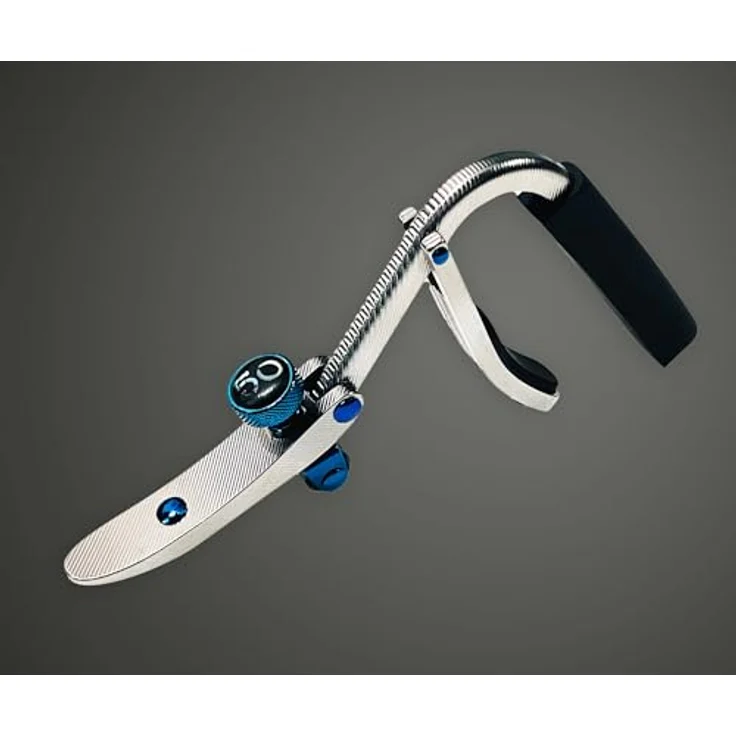 Shubb T1 Titanium, Kapodaster für Akustik-/E-Gitarre aus massivem Titan mit blauen Applikationen, ergonomischem Hebel und Rollenmechanik, Titan – Bild 4