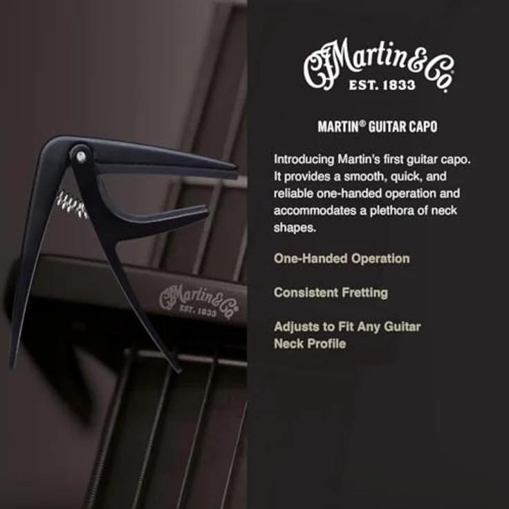 Martin Guitar Capo, Kapodaster für 6-saitige Akustikgitarren, schwarz mit präzisen Gummipads und optimalem Klemmdruck – Bild 3