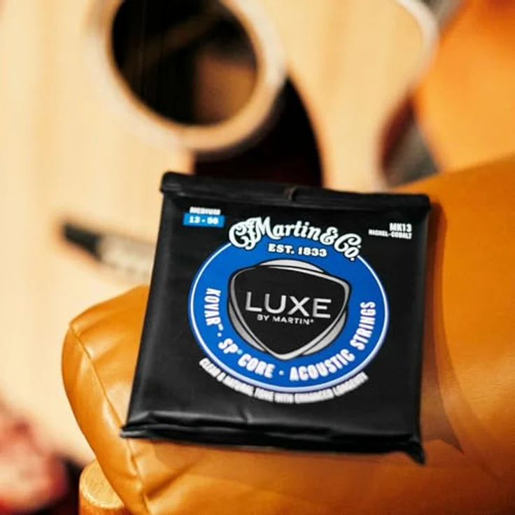 Martin Saiten für Akustikgitarre Luxe By Martin Kovar, leichte Nickel-Kobalt-Legierung, Superior Performance Core, Light 12-54 (MK12) – Bild 5