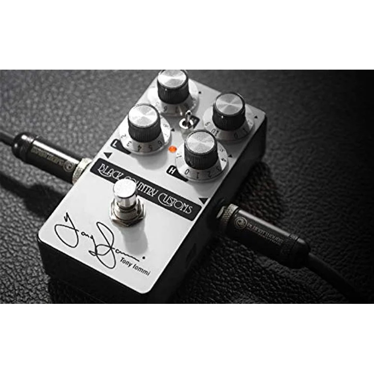 Laney TI-BOOST Tony Iommi Signature Booster, Overdrive-Pedal für Gitarren mit sorgfältiger Verarbeitung – Bild 2