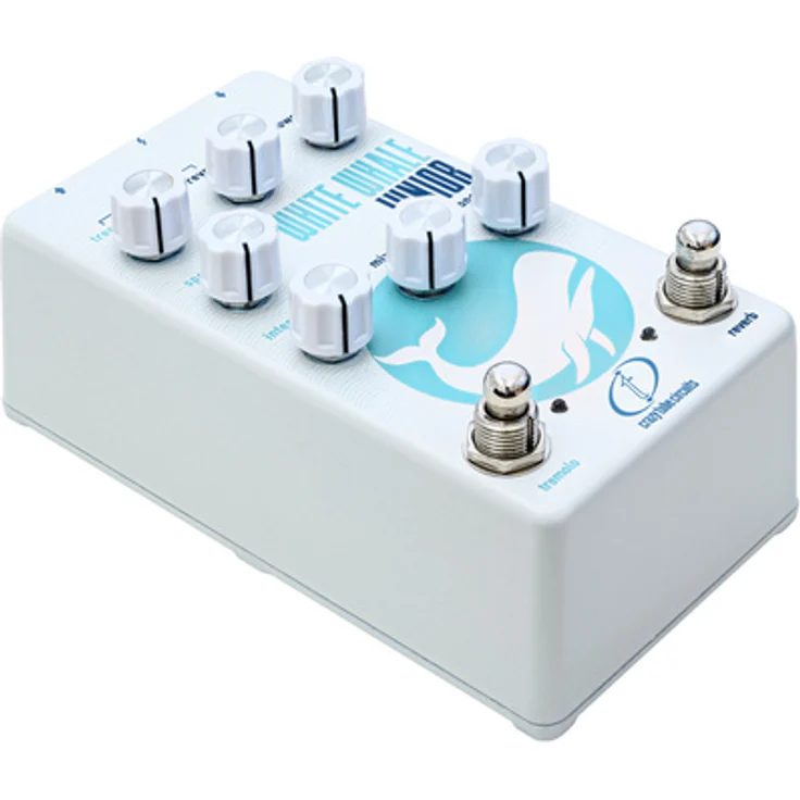 Crazy Tube Circuits White Whale JR, Analoges Hall- und Tremolo-Effektgerät mit Arctic White Gehäuse und True Bypass Switching