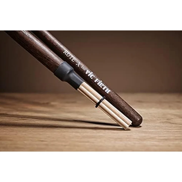 Vic Firth Rute-X Heavy, Hickory Drumsticks mit reduziertem Lautstärke- und alternativen Sound, 41,3 cm Länge, 14,7 mm Durchmesser – Bild 4