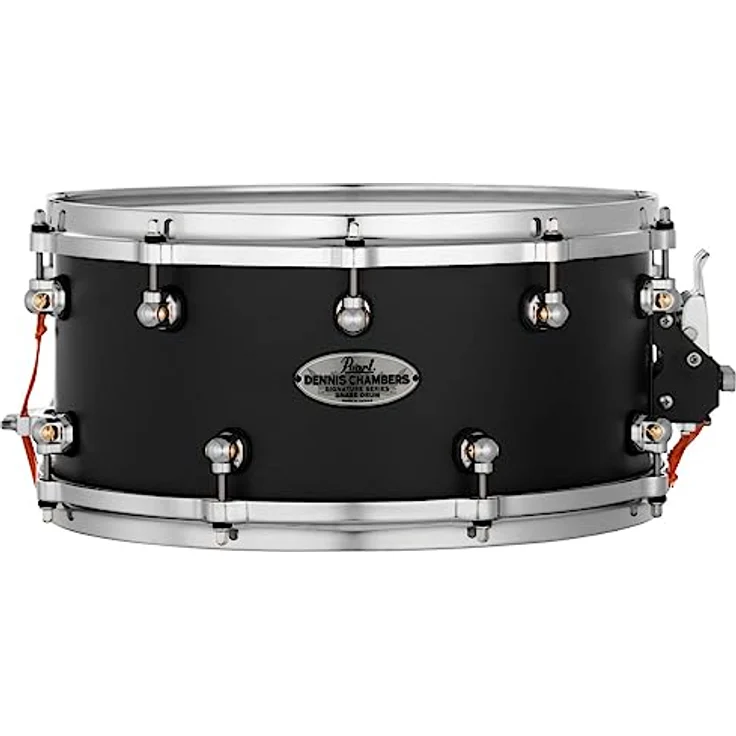 Pearl DC1465S Dennis Chambers Snare, 14"x6,5" Signatur Trommel aus 4-lagigem Ahorn, matte schwarze Finish mit chromfarbener Hardware – Bild 1