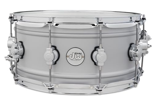 DW 14"x6,5" Design Aluminium Snare Drum, 1mm Wandstärke, mattes Finish, MAG Snare Abhebung, Triple Flanged Spannreifen, True Pitch Spannschrauben, DW Remo Felle