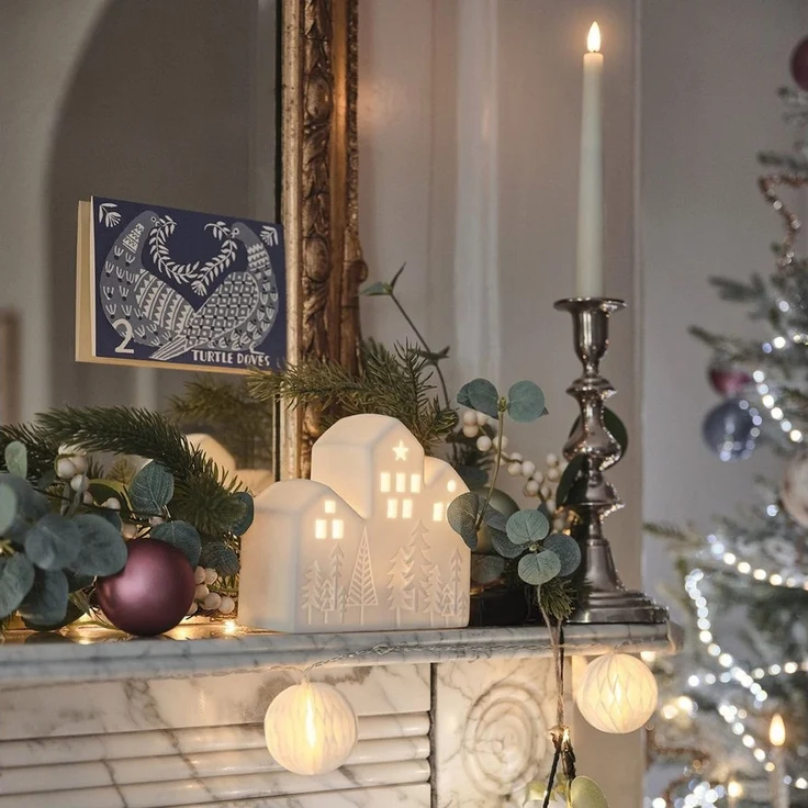 Lights4fun LED Dekolicht LED-Keramik Weihnachtshaus – Bild 3