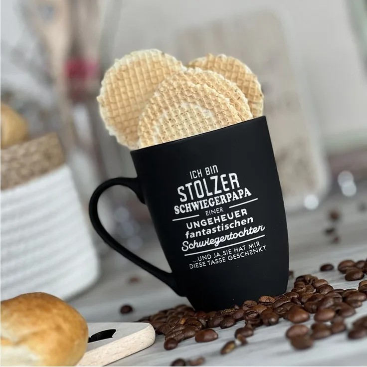 Spruchreif® Tasse SOFT-TOUCH-Tasse mit Gravur, Geschenk für die Schwiegereltern