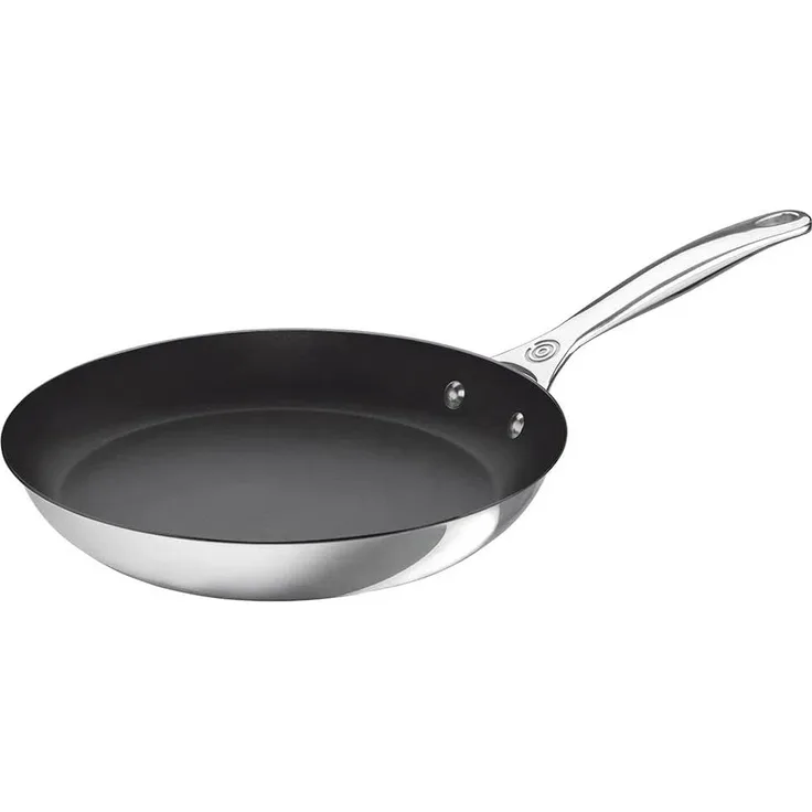 Pfanne Flach Antihaft 20 cm 3-PLY Plus Le Creuset Pfanne - GasBackofen geeignet, Spülmaschinengeeignet