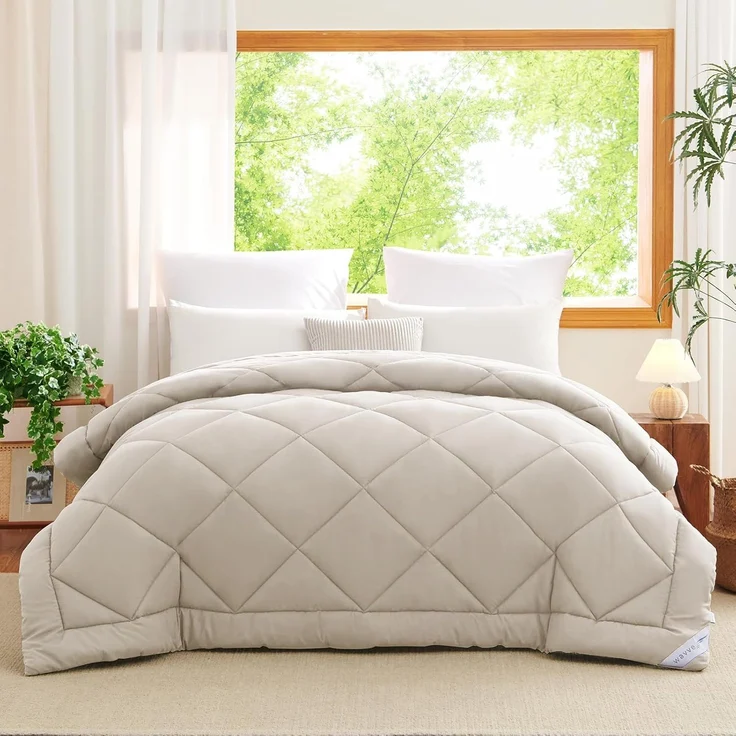 WAVVE Bettdecke 240x220 cm Ganzjahresdecke 4 Jahreszeiten, Steppdecke 300gsm Mikrofaser 220x240, Super Weiche Zudecke Schlafdecke Atmungsaktive 240x220 Beige