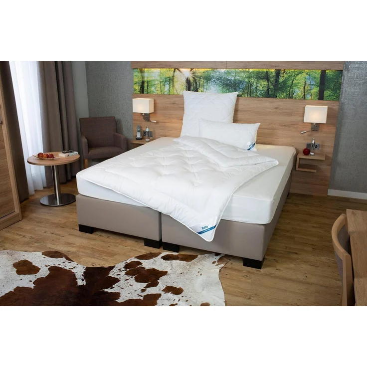 Bettdecke Royal Soft Duo, Füllung: Polyester, Bezug: Microfaser, Bettdecke 135x200 cm, normale Dicke – Bild 1
