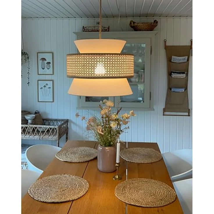 Beliani Hängelampe Beige und Naturfarben Rattan, 1-Flammig in Kegelform, Modern Boho für Wohnzimmer und Esszimmer – Bild 9